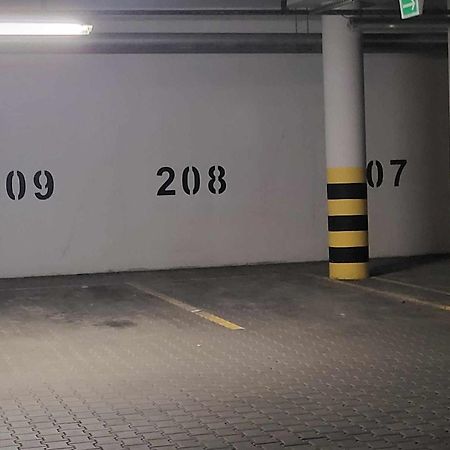 Apartament Em Klimatyzacja&Parking เชชูฟ ภายนอก รูปภาพ
