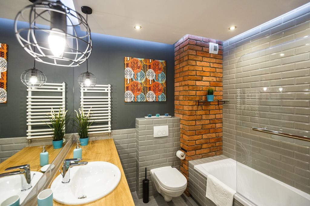 Apartament Em Klimatyzacja&Parking เชชูฟ ภายนอก รูปภาพ