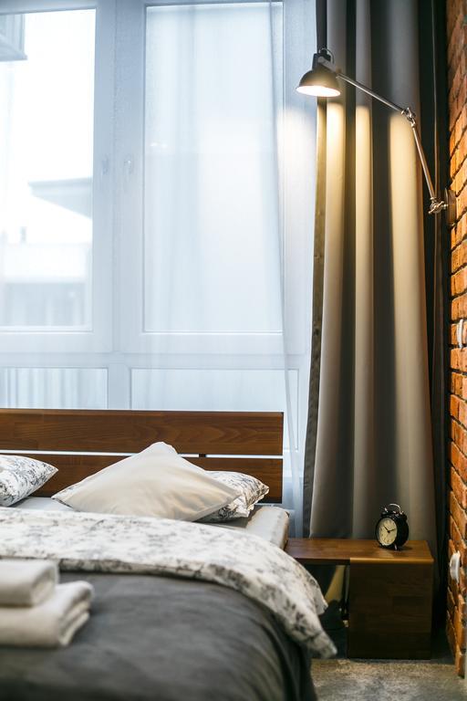 Apartament Em Klimatyzacja&Parking เชชูฟ ภายนอก รูปภาพ