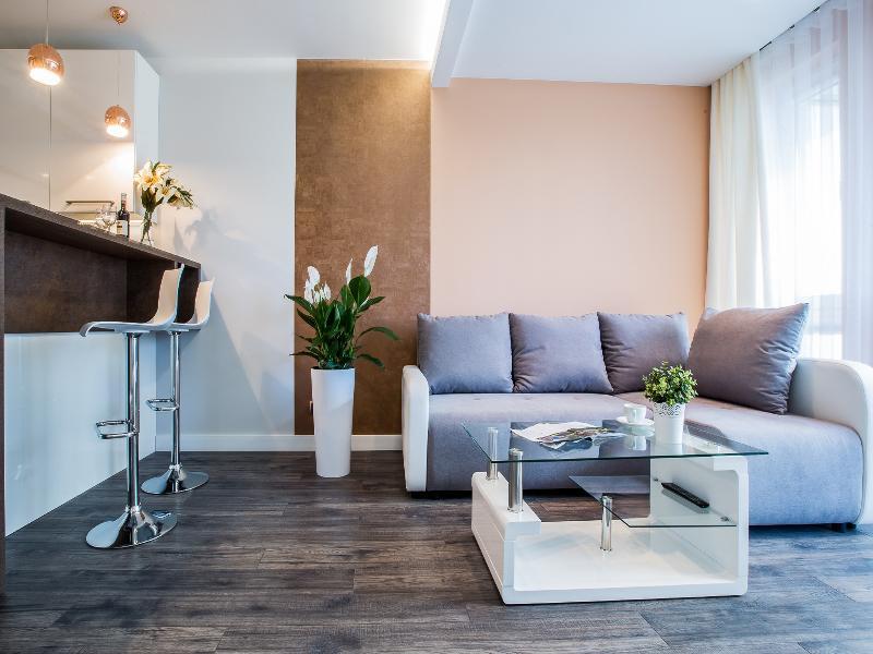 Apartament Em Klimatyzacja&Parking เชชูฟ ภายนอก รูปภาพ